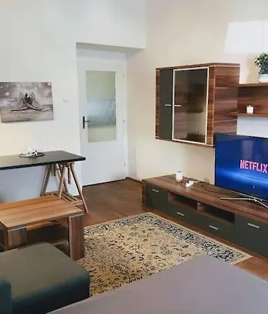 Urban Retreat Apartment